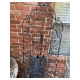 3 METAL GARDEN TRELLIS PIECES