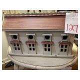 DECORATIVE WOOD BIRDHOUSE - 18 X 6 X 11.5 '