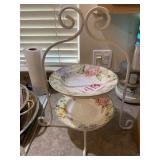 IRON PLATE RACK W/ 2 FLORAL BOWLS