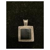 STERLING SILVER PENDANT W/ ONYX STONE