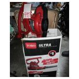 TORO ELECTRIC BLOWER - VACUUM & MULCHER - LIKE