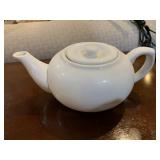 CORDON BLEU WHITE PORCELAIN TEAPOT