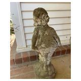 VINTAGE 21 ' CONCRETE GIRL STATUE