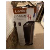 LASKO CERAMIC TOWER HEATER