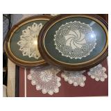 6 VINTAGE FRAMED LACE & CROCHET PIECES