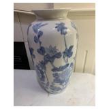 12 ' HAND-PAINTED BLUE & WHITE VASE