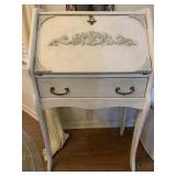WHITE PAINTED COTTAGE CORE DROP-FRONT DESK W/