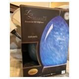 LUX ESSENTIAL OIL GLASS DIFFUSER - NIB