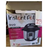 6 QT INSTANT POT DUO IN BOX - LIKE NEW CONDITION