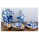 4 BLUE AND WHITE PARCEL-GILT PORCELAIN ITEMS