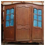 FRENCH OAK TRIPLE ARMOIRE