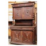 FRENCH RENAISSANCE STYLE HUNT CUPBOARD