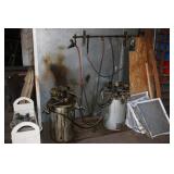 2 SPRAY PAINTING CONTAINERS