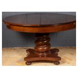 ENGLISH MAHOGANY EXPANDABLE DINING TABLE