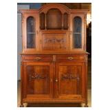 FRENCH OAK VITRINE VALET