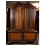 FRENCH CHIPPENDALE STYLE ROSEWOOD & MAHOGANY VITRI