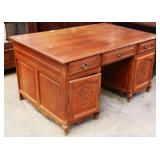 FRENCH OAK PARTNERS DESK