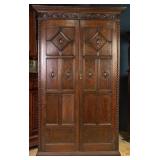 19TH C. ENGLISH OAK WARDROBE