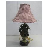 Metal Based Foliage Style Table Lamp Powers On See