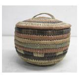 Woven Basket W/ Lid 5' Tall