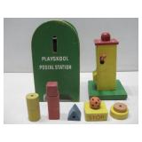 Vtg Wooden Playskool Postal Station W/Wooden See