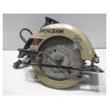 Skilsaw Circular Saw Powers On