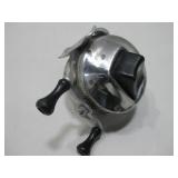 Zebco Spinner 33 Fishing Reel