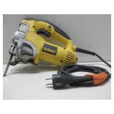 DeWalt Corded Orbital Jig Saw DW331 Powers On