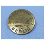 German Reichstag Besuch In Berlin Pin Badge