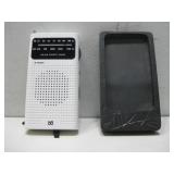 Battery Operated FM/AM Pocket Radio See Info