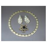 Goldtone Necklace Brooch & Earrings Napier See Inf