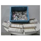 Flip Top Tote W/Assorted Sports Cards MLB See