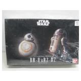 NIB Star Wars BB-8 & R2-D2 Model Kits