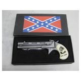 John Wayne Derringer Style Knife W/Box