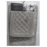 New 2PC Lavish Style Memory Foam Bath Rugs See