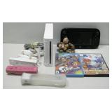 Nintendo Wii Gaming Console W/Controls See Info