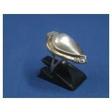 10K Gold Diamond Mother Of Pearl Ring