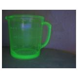 Hazel Atlas A&J Green Uranium Glass Measure Cup