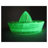 Vtg Uranium Glass Citrus Reamer