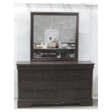 Bedroom Dresser & Mirror See Info