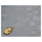 Vtg Style Cameo Brooch/Pendant