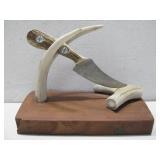 Deer Antler Knife Display W/7' Knife See