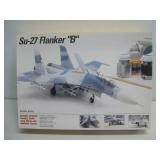 Italeri 1/72 Scale Model Su-27 Flanker 'B'