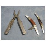 Bucktool & Two Folding Pocket Knives
