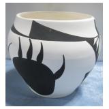 Acoma Chino Yellowcorn Pottery Bear Claw 6'