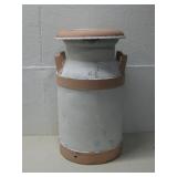 Vtg Metal Milk Can W/Lid 19'
