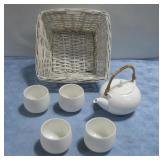 MCM SEYEI Fine China Tea Pot W/4 Cups