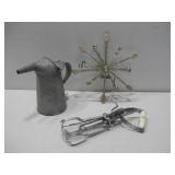 22A 7489 Galvanized Oil Can, Wire Wrapped Wall See