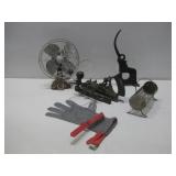 Antique Cast Iron Rex Riveter Vtg Wizard Fan See