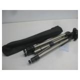 NWT 60' Dynex Universal Tri-Pod W/Case